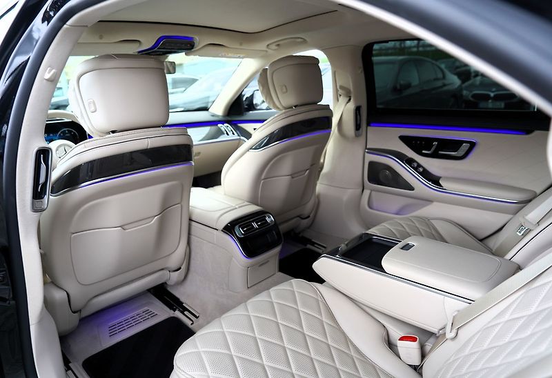 Mercedes-Benz Třídy S S 400d Long 4Matic AMG/ČR/DPH - fotka 33 z 44