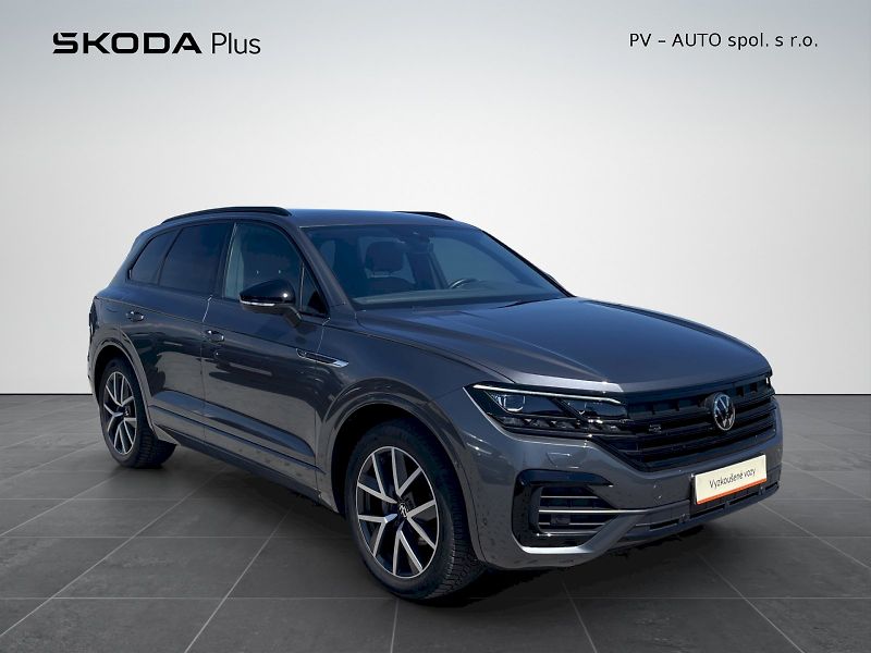 Volkswagen Touareg (2023) R-Line 3.0 TDI 210 kW V6 4Moti - fotka 26 z 35