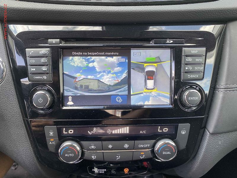 Nissan X-Trail (2019) 1.7 dCi 4x4, Tekna, LED - fotka 18 z 19