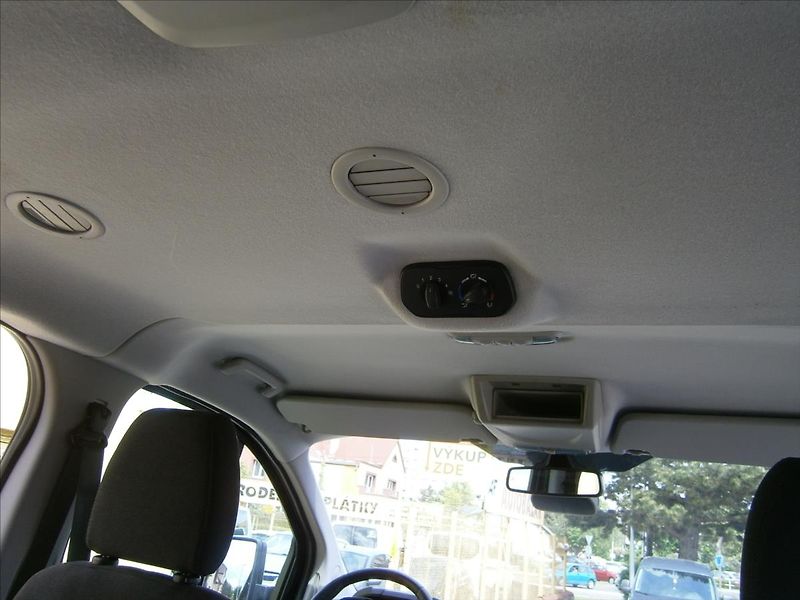 Ford Transit Custom 2,2 TDCI 114 KW 2X ŠOUPAČKY KL - fotka 13 z 20