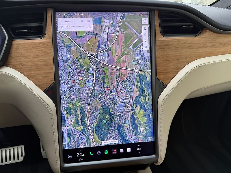 Tesla Model X Performance Ludicrous Mode - fotka 15 z 42
