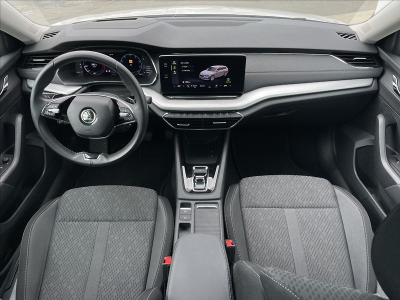 Škoda Octavia 2,0 TDI DSG Style Plus TZ+ACC - fotka 6 z 23