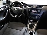 Škoda Octavia (2015) Scout 2.0 TDI, 4X4, Xenony - náhled 7