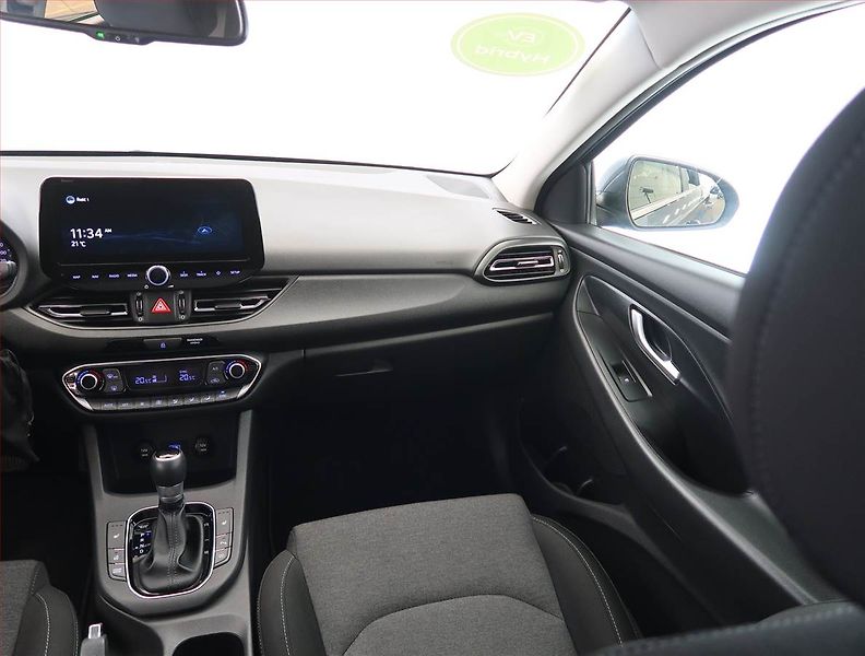 Hyundai i30 (2021) Smart 1.5 T-GDI MHEV, Automat - fotka 8 z 22