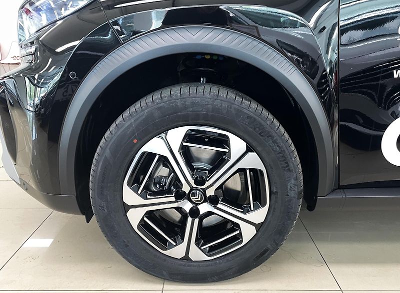 Citroën C3 Aircross (2026) MAX Hybrid 145k Aut Paket Zima - fotka 22 z 24