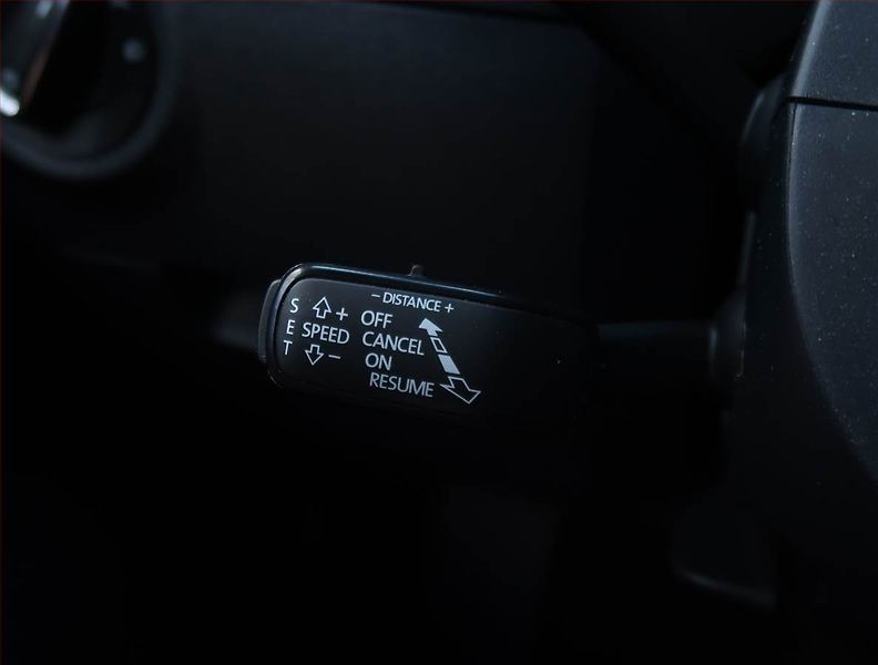 Škoda Octavia (2019) Laurin&Klement 2.0 TDI - fotka 16 z 27