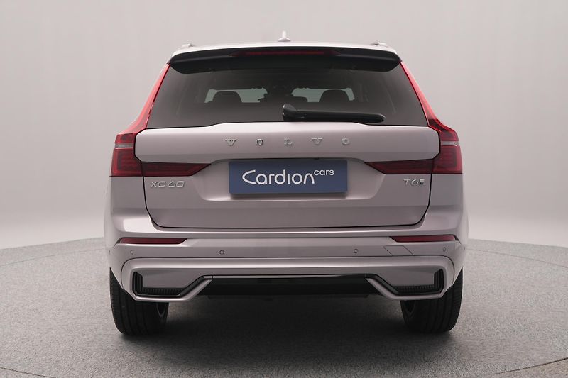 Volvo XC60 (2026) T6 AWD AUT DARK ULTRA - fotka 12 z 24