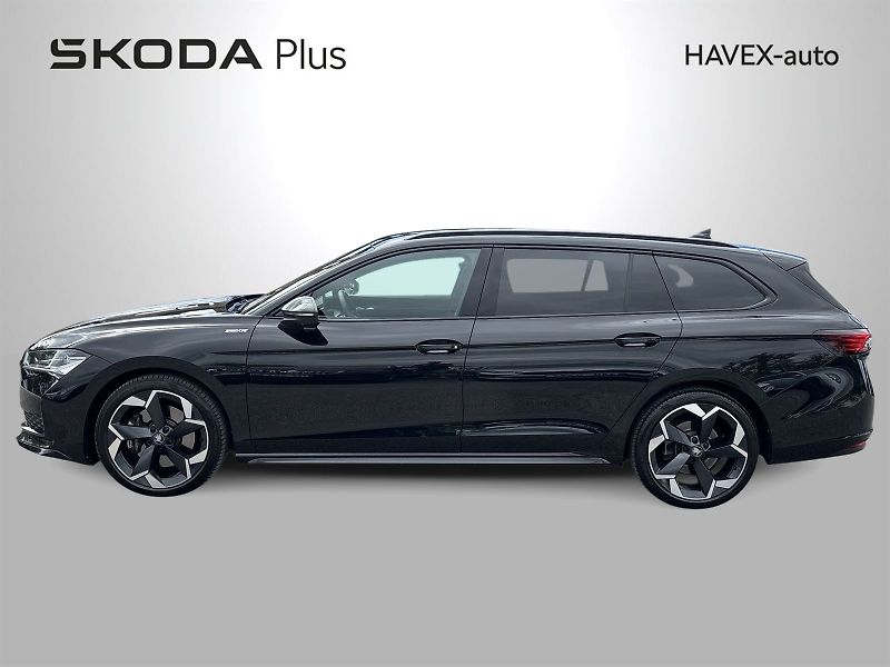 Škoda Superb (2025) Combi 2.0 TSI DSG Sportline - fotka 3 z 33
