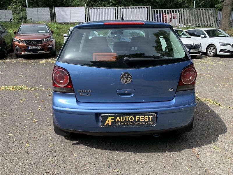 Volkswagen Polo 1,2 i KLIMATIZACE - fotka 7 z 18