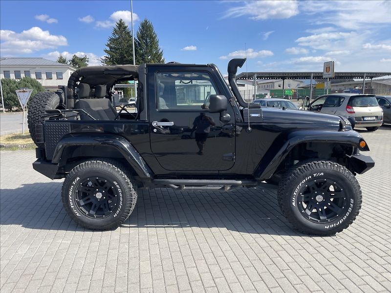 Jeep Wrangler 3,8 V6 UNLIMITED 146kw ARB Har - fotka 5 z 31