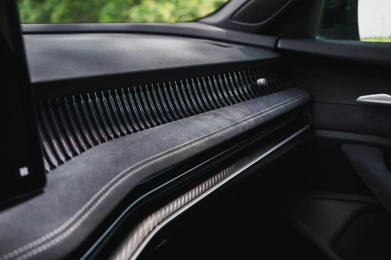 Škoda Superb (2025) 2.0 TDI, Sportline, Navigace - fotka 29 z 31