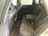 Volvo XC60 B4 FWD Momentum PRO AT8 - náhled 15