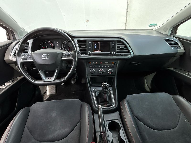 Seat Leon ST FR - fotka 5 z 26