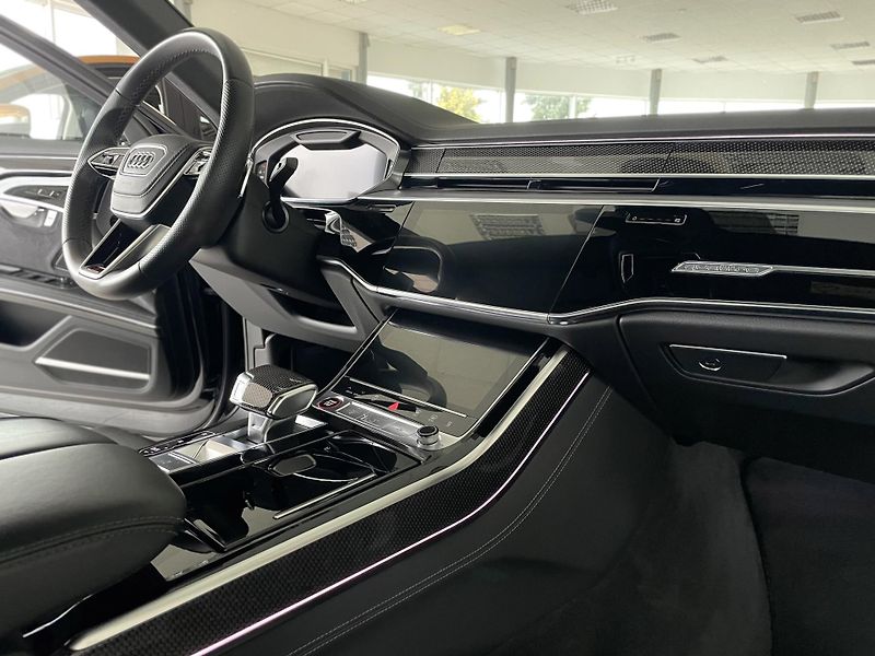Audi S8 4,0TFSI Quattro*420kW*Webasto - fotka 14 z 42