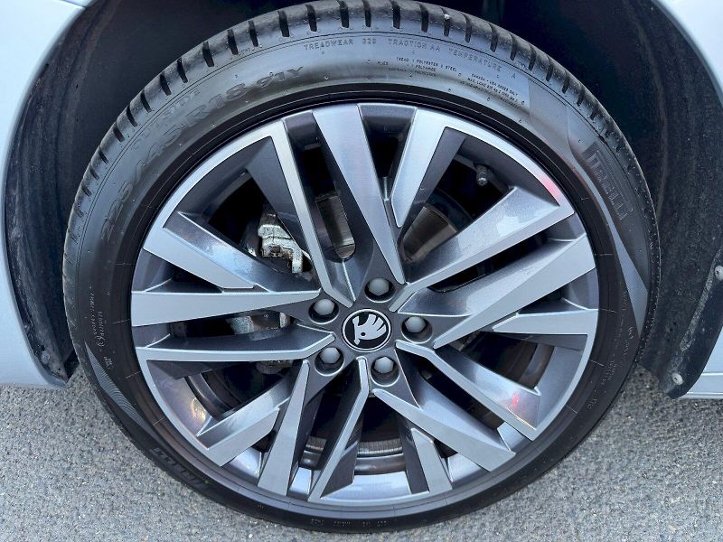 Škoda Octavia (2025) 2.0 TDI 110kW DSG Exclusive Se - fotka 34 z 35