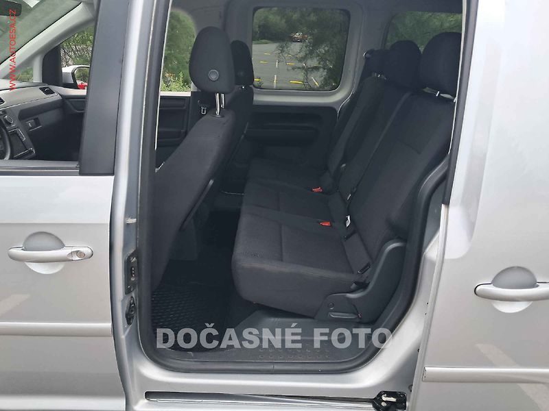 Volkswagen Caddy (2015) 2.0TDi MAXi 7míst - fotka 7 z 8