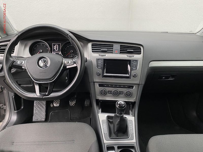 Volkswagen Golf (2014) 1.4 TSi, Comfortline, navi - fotka 9 z 19