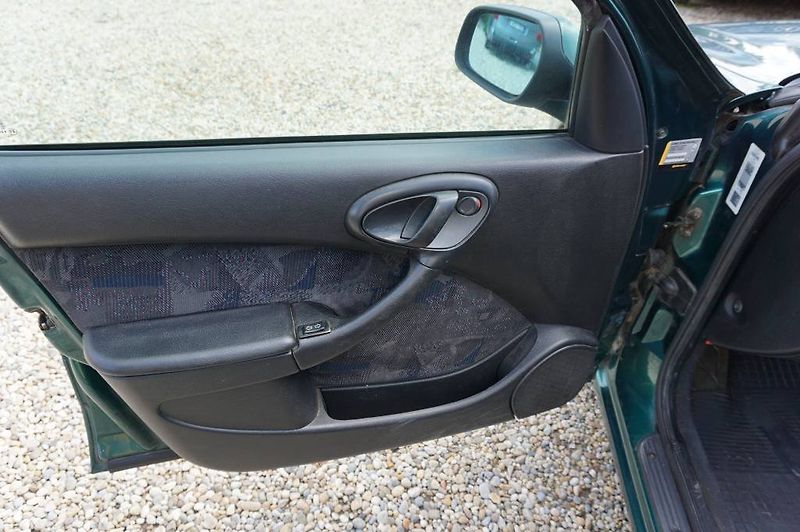 Citroën Xsara (2001) 1,6 NOVÉ V ČR - fotka 17 z 20