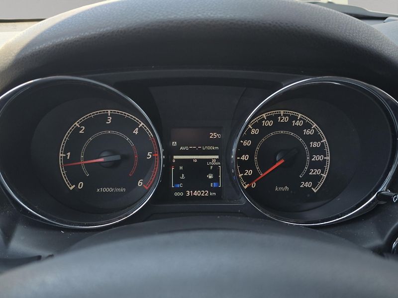 Citroën C4 Aircross (2012) 1.8 HDi 110kw, ČR, vyhřev sed. - fotka 18 z 25