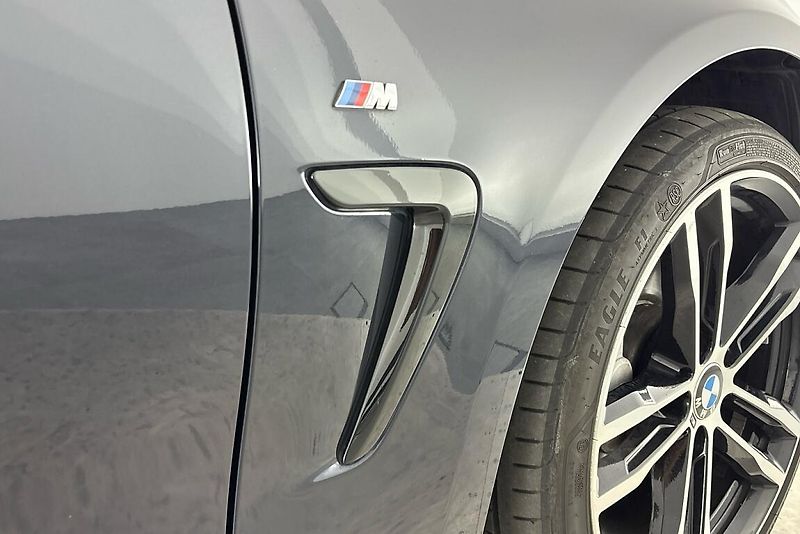 BMW Řada 4 435d xDrive - fotka 26 z 28