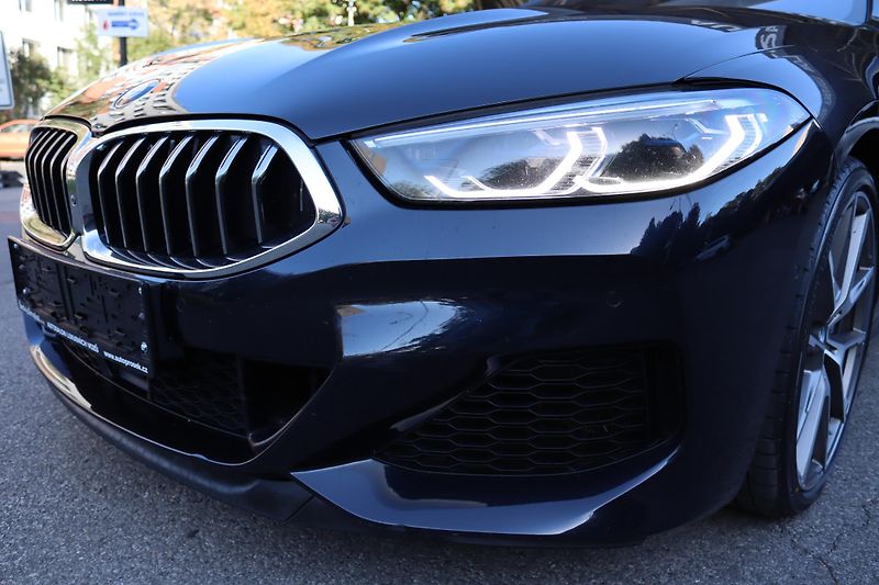 BMW Řada 8 BMW M850i xDrive Coupe - fotka 6 z 60