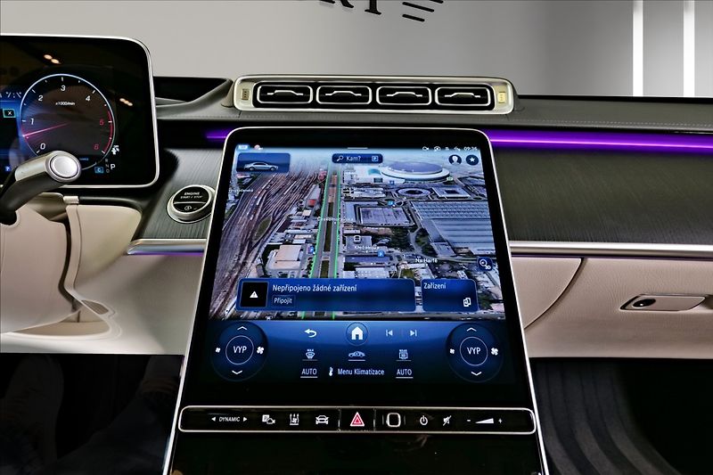 Mercedes-Benz Třídy S 450d 4M L AMG/HUD/DIGITAL - fotka 17 z 25