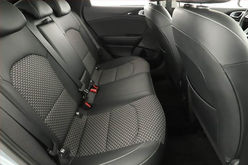 Kia XCeed (2024) 1.5 T-GDI - fotka 7 z 13