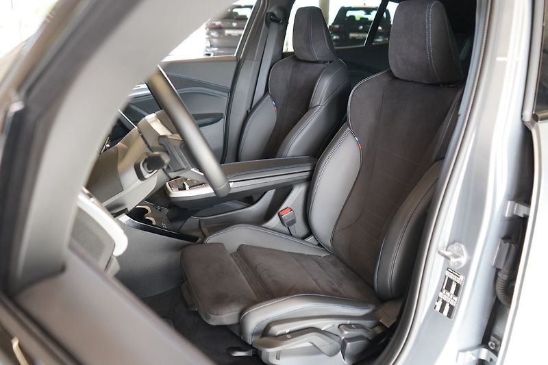 BMW X2 20i sDrive, M Paket - fotka 16 z 41