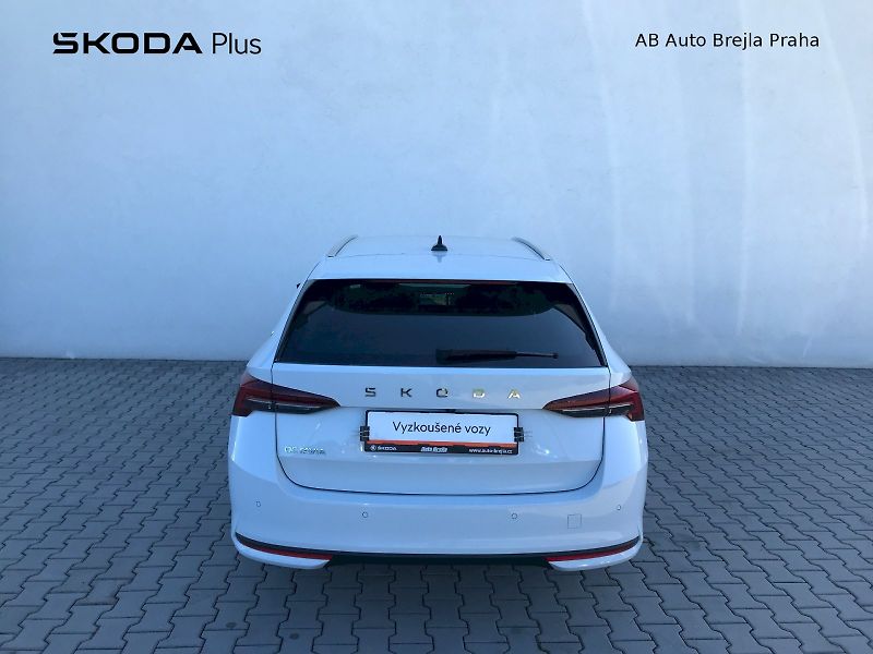 Škoda Octavia (2025) COM SELEC TS 110/1.5 M6F - fotka 10 z 28