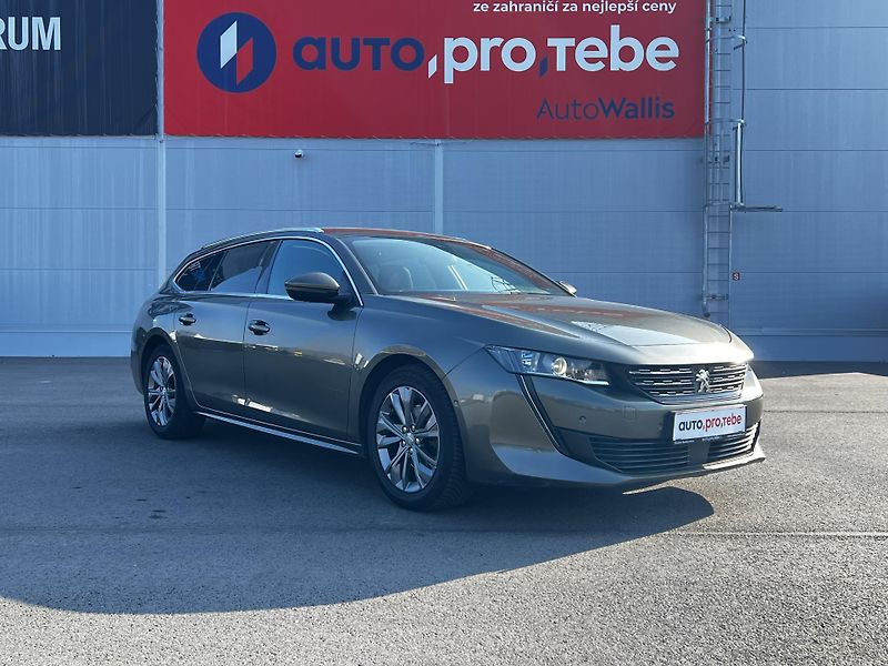 Peugeot 508 SW 1.6T 133kW Aut. ALLURE - fotka 2 z 24