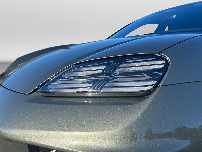 Porsche Macan (2026) 4S - fotka 9 z 30