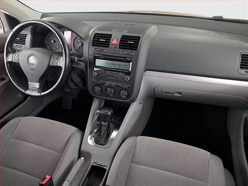 Volkswagen Golf (2009) 1.4 TSI, Tempomat - fotka 7 z 17