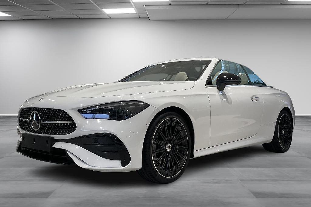 Mercedes-Benz CLE 300 4M AMG Cabrio 360 DISTRO
