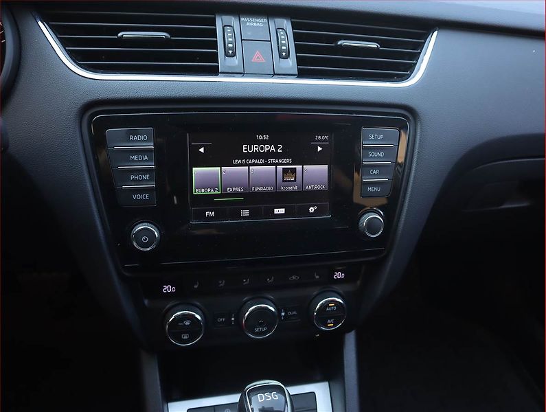 Škoda Octavia (2015) 2.0 TDI, Automat, Serv.kniha - fotka 12 z 20