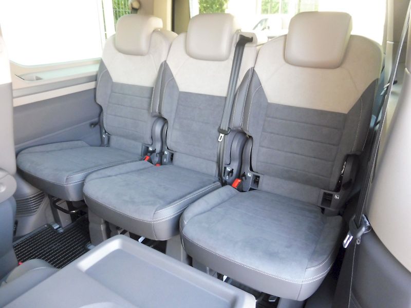 Volkswagen Multivan (2026) Long Life 1,5 TSI PHEV 180kW D - fotka 23 z 30