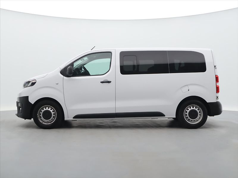 Toyota ProAce 2,0 D-4D 106kW Shuttle CZ DPH - fotka 4 z 29