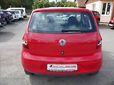 Volkswagen Fox 1,2 HTP 2 x kola - náhled 8