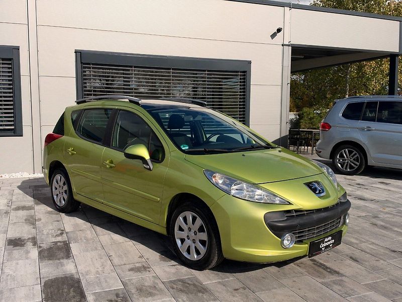 Peugeot 207 (2009) SW 1.6HDi 66kW - fotka 3 z 30