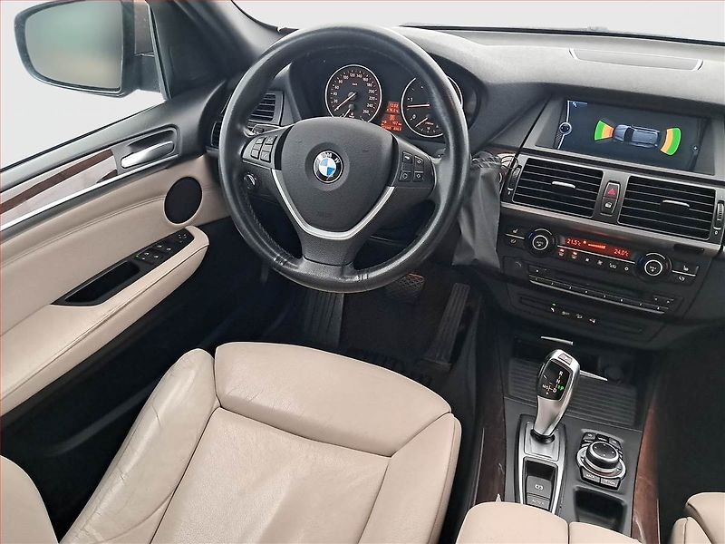 BMW X5 (2012) xDrive40d, 4X4, Automat, Kůže - fotka 7 z 22