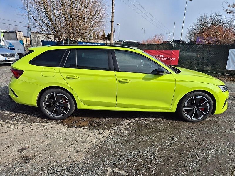 Škoda Octavia Combi RS 2,0 TSI 195kW DSG, we - fotka 4 z 39