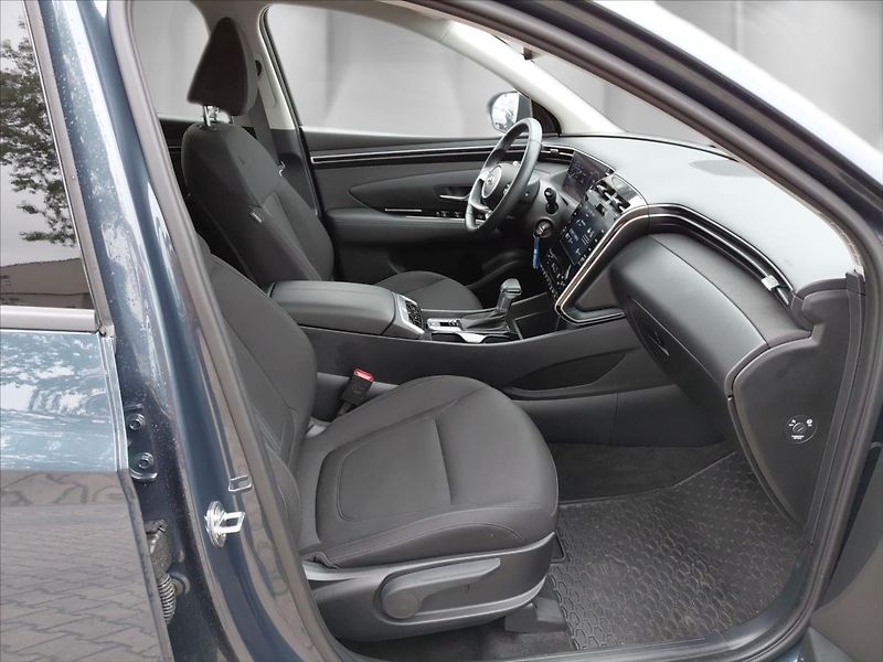 Hyundai Tucson 1,6   1.6 T-GDi DCT SMART - fotka 18 z 24