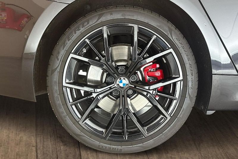 BMW Řada 5 520d xDrive - fotka 5 z 12