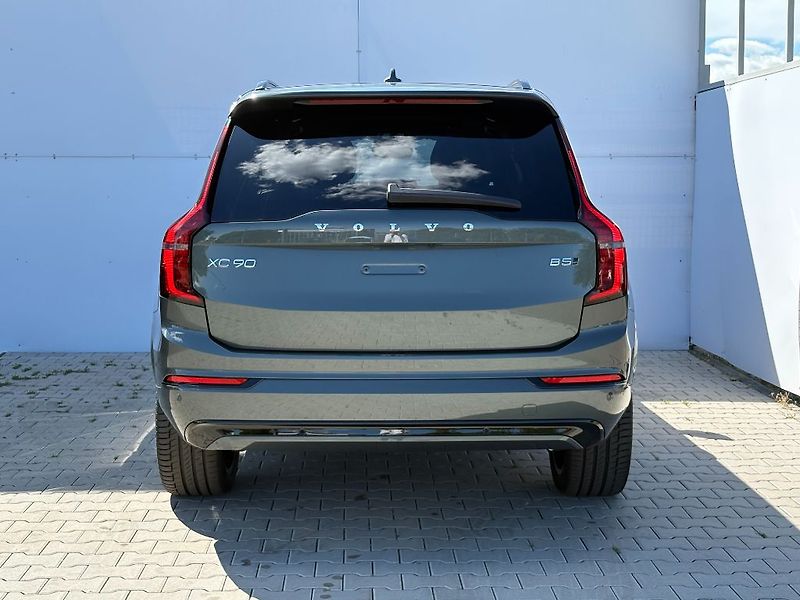 Volvo XC90 Plus Dark B5 184kW - fotka 7 z 26
