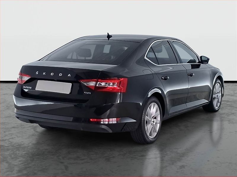 Škoda Superb (2022) 2.0 TDI - fotka 5 z 20