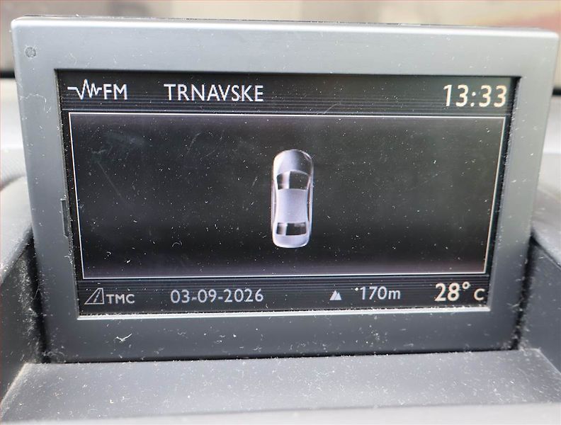 Peugeot 308 (2011) 1.6 HDi, 7 míst, Eko.zaplacen - fotka 25 z 25