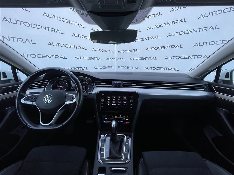 Volkswagen Passat 2,0 TDi,147kW,DSG,STK 6/27 - fotka 20 z 26