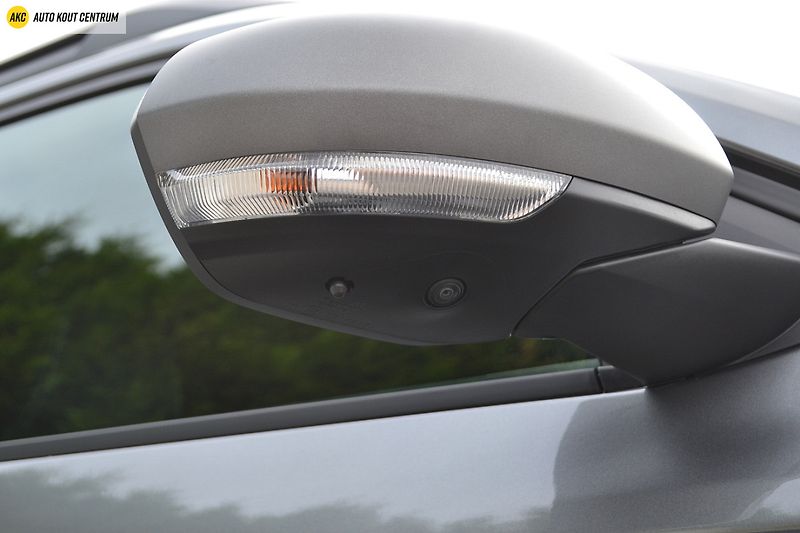 Dacia Duster 1.0TCE LPG JOURNEY  ECO- G 100 - fotka 12 z 59