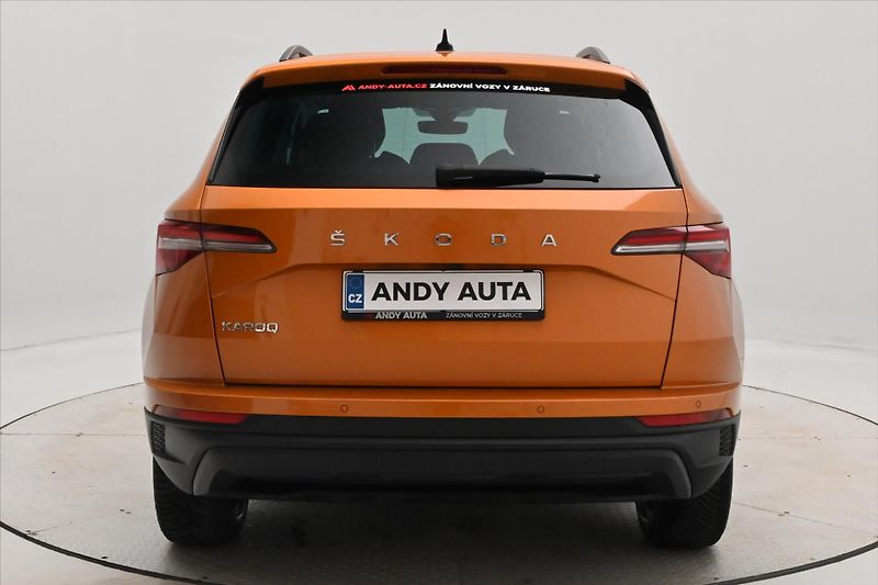 Škoda Karoq 1,5 TSI 110 kW DSG Ambition Zá - fotka 6 z 31