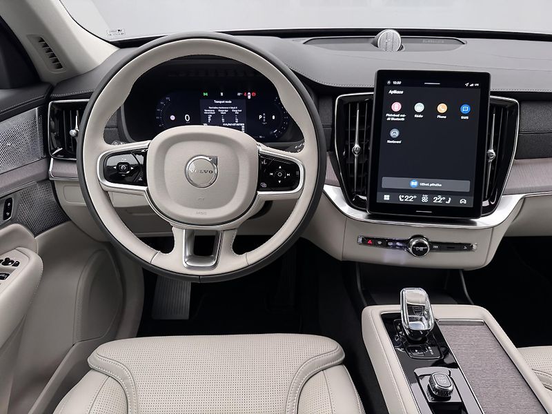 Volvo XC90 (2026) B5 AWD AUT DARK PLUS 7-míst - fotka 4 z 25