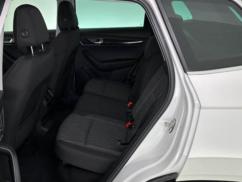 Škoda Karoq Style 4x4 DSG - fotka 8 z 29
